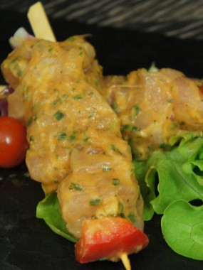 BROCHETTE DE POULET MARINE 