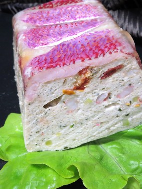 TERRINE DE POISSON SAUCE VERTE